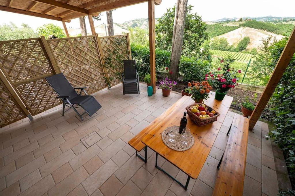 Casa Vacanze Santa Maria เชร์ตาลโด ภายนอก รูปภาพ